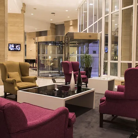 Meliá Maria Pita
