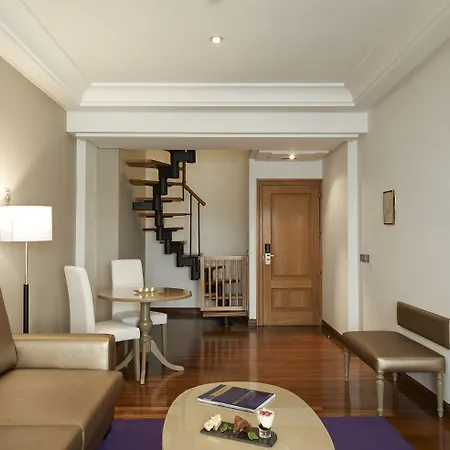 Hotel Meliá Maria Pita 4*