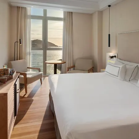 Melia Maria Pita 4* Ла-Корунья