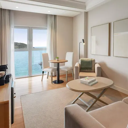 Meliá Maria Pita 4*