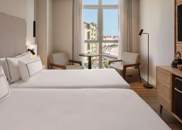 Melia Maria Pita 4* א-קורוניה