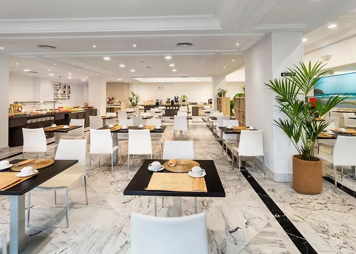 Melia Maria Pita מלון 4*